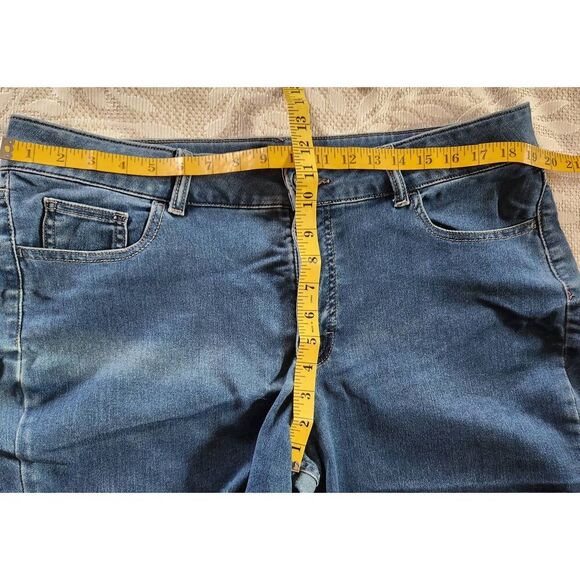 24  Riders by Lee with decorative pockets - Picture 4 of 5